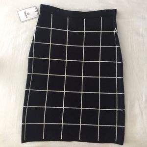 Susina Black Pencil Skirt Size Medium